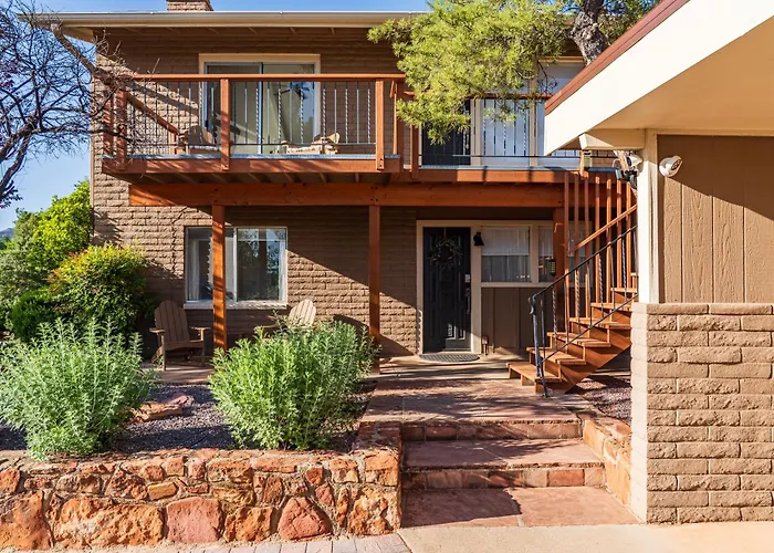 Uptown Haven With Red Rock Views And Pet Friendly Courtyard Sedona